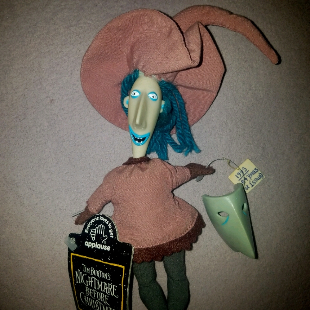 1993 Nightmare Before Christmas "Shock" Doll